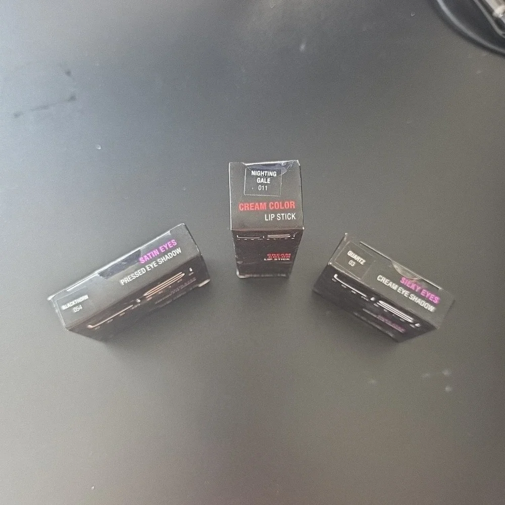 Bundle Of 3 LiSi Makeup Products: 1 Cream‎ & 1 Powder Eye Shadow & Lipstick-NIB